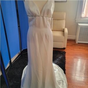 Paloma Blanka Ivory V-Neck Satin wedding Dress with Beaded Waist size 10 NWT